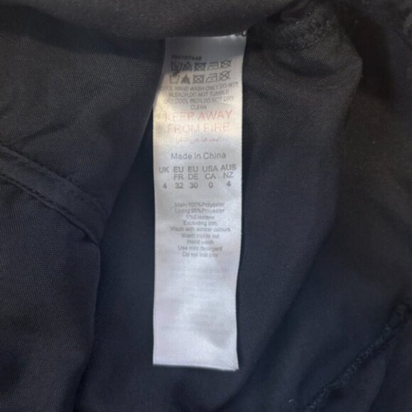 PRETTYLITTLETHING Black Lace Bardot Long Split Sleeve Bodycon Dress Womens Sz 0 - Picture 5 of 6